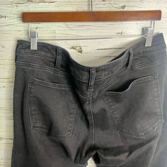 Silver Jeans Avery Skinny crop black distressed jeans size 36 - Picture 6 of 8